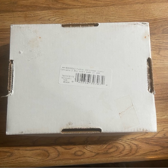 Twinscents Father of Christmas Vintage Soaps - Picture 3 of 4